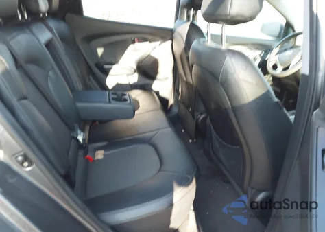 2015 Hyundai Tucson Gls z USA, uszkodzony, nr VIN KM8JTCAF6FU973574